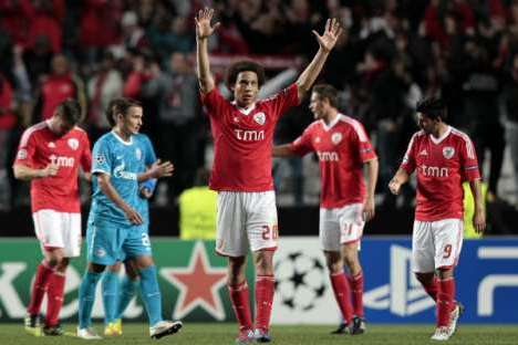 Benfica-Zenit (06/03/12): Witsel festeja vitória