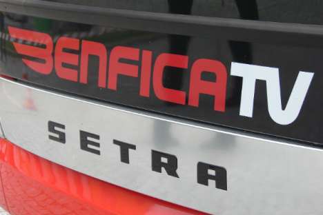 Benfica TV (símbolo no autocarro)
