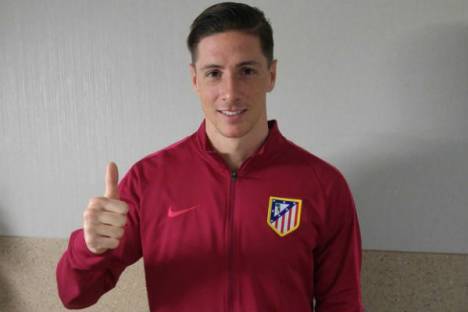 Fernando Torres sai do hospital (Atl. Madrid)