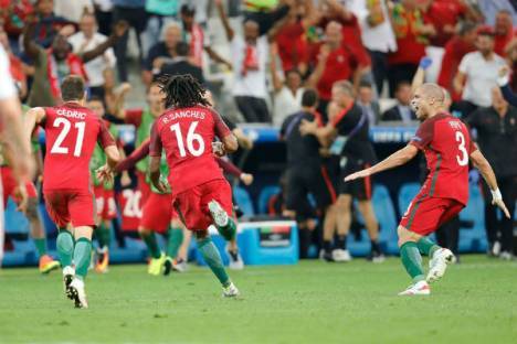 Portugal celebra golo de Renato no Europeu 2016