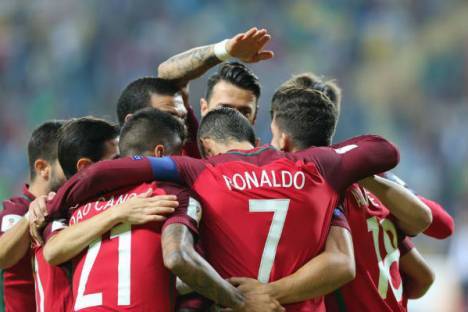 Portugal celebra com Ronaldo em destaque (2016)