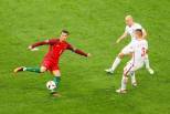Cristiano Ronaldo remata no Portugal-Polónia