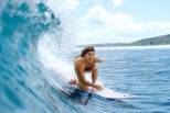 O surf sensual de Coco Ho: foto 01