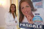 Francesca Pascale, noiva de Silvio Berlusconi (01)