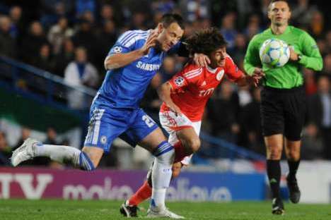 Chelsea-Benfica (04-04-12): Terry vs Aimar