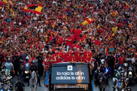 Espanha adeptos festejam Euro 2012