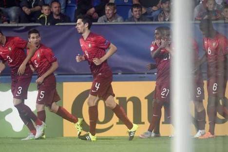 Europeu sub-21 (Portugal - Inglaterra 1-0) jogadores festejam golo