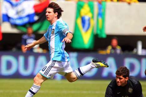 Messi marca no Argentina-Brasil