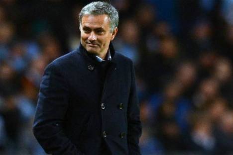 José Mourinho (Chelsea) sorridente