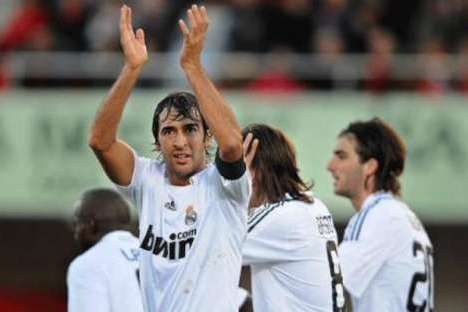 A equipa de luxo da Champions, foto 19: Avançados - Raul (Real Madrid)