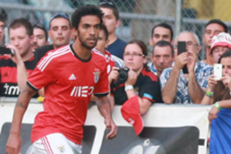 Sílvio em jogo do Benfica