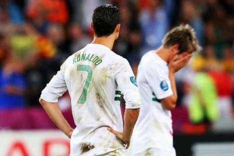 Euro 2012: Portugal-Espanha (tristeza de Coentrão)