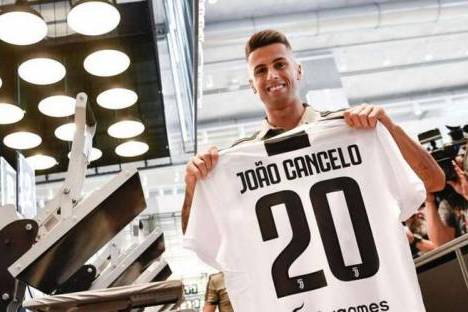 João Cancelo na Juventus