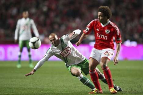 Benfica-V. Setúbal (14/01/12): Witsel vs Bruno Amaro