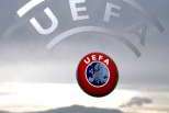 UEFA logotipo: UEFA.com