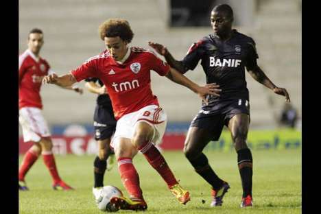 Marítimo-Benfica (Taça: 02/12/11): 04 - Sami vs Witsel