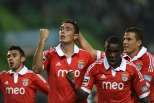 Benfica celebra (Cardozo, Ola John em destaque)