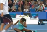 Vídeo: Serena Williams parte raquete